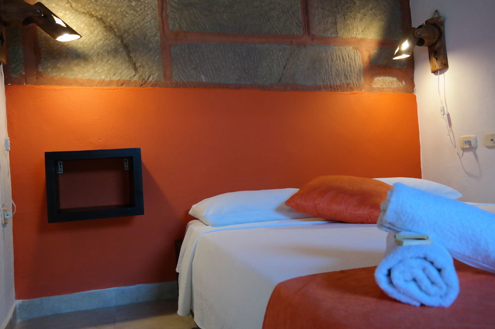 Casa Rome Hostel San Gil Zewnętrze zdjęcie