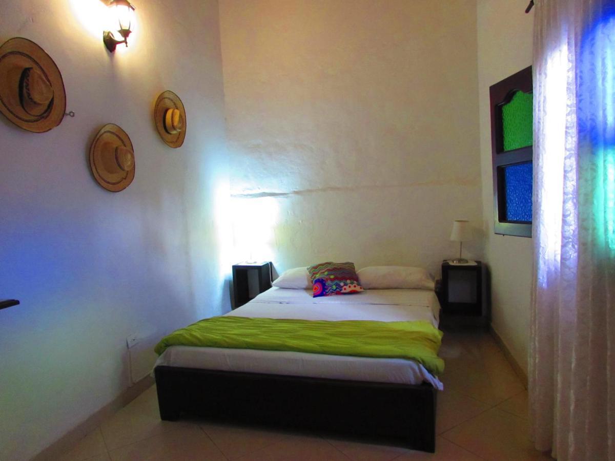 Casa Rome Hostel San Gil Zewnętrze zdjęcie
